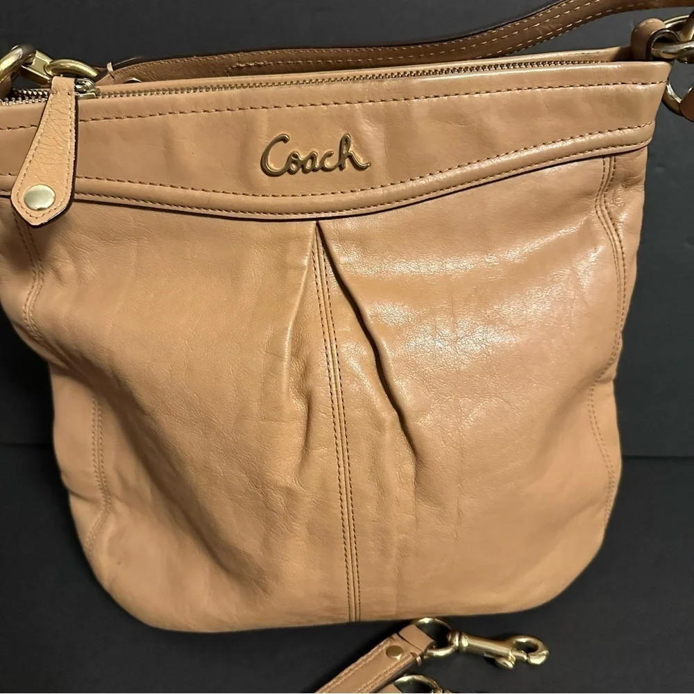 Coach Ashley Leather Hippie Bag